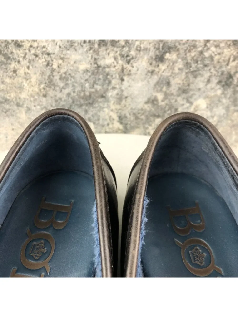 Born men brown